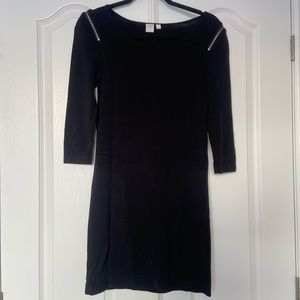 Black Sweater Dress with Zipper detailing